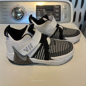 Nike Kids' Black and White Sneakers